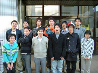 2007年度の鈴木研究室の集合写真