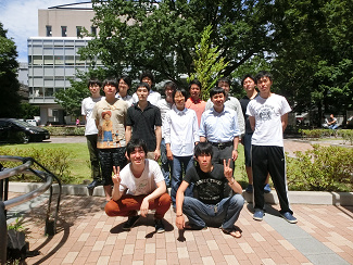 2014年度の鈴木研究室の集合写真